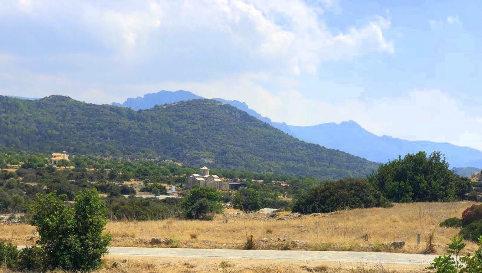 Zambak Holiday Village & Restaurant Superb Seafront Location ! Agios Georgios  Екстериор снимка
