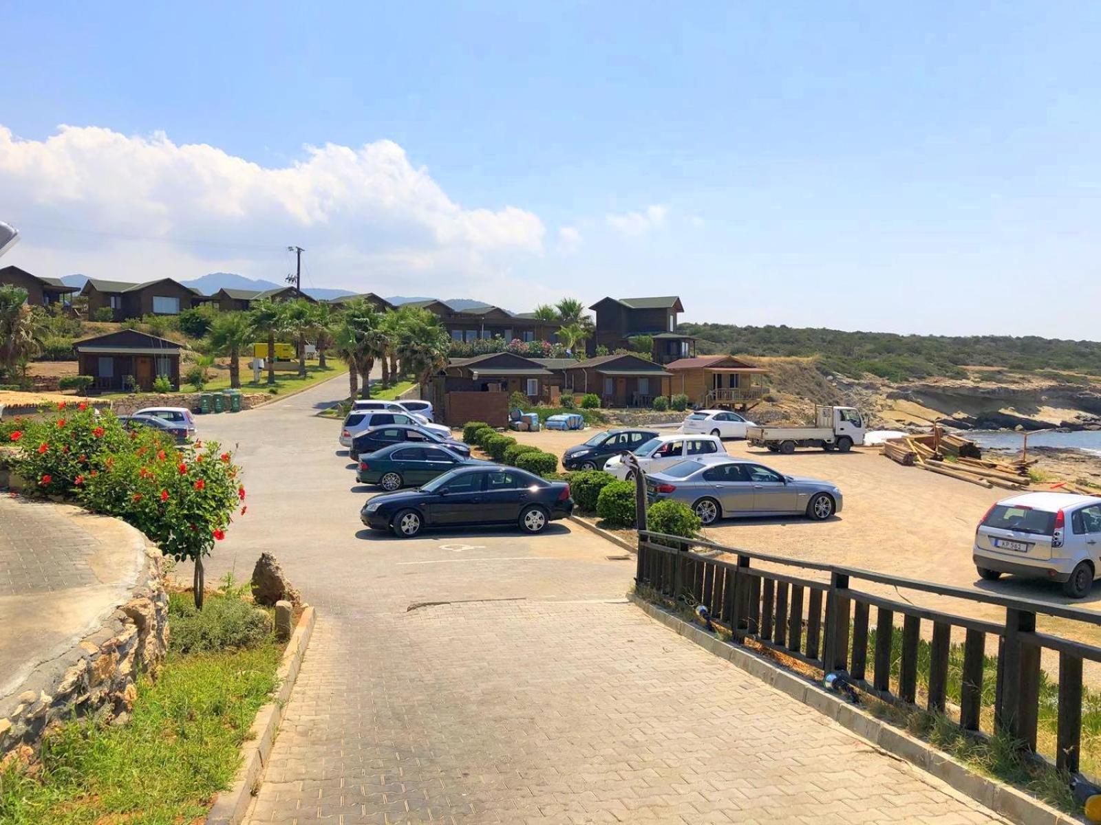 Zambak Holiday Village & Restaurant Superb Seafront Location ! Agios Georgios  Екстериор снимка